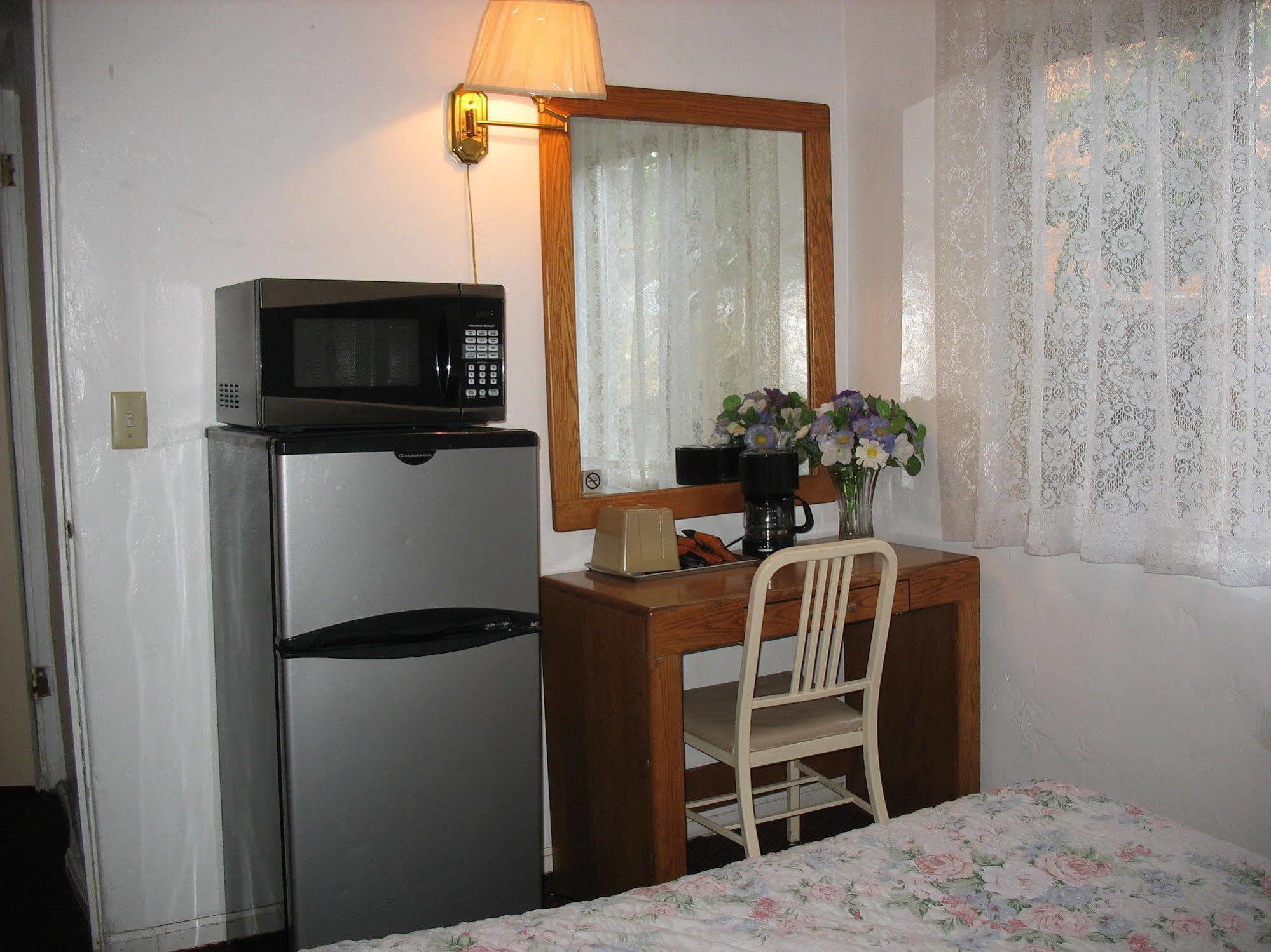 Travel Inn Roseburg Dış mekan fotoğraf