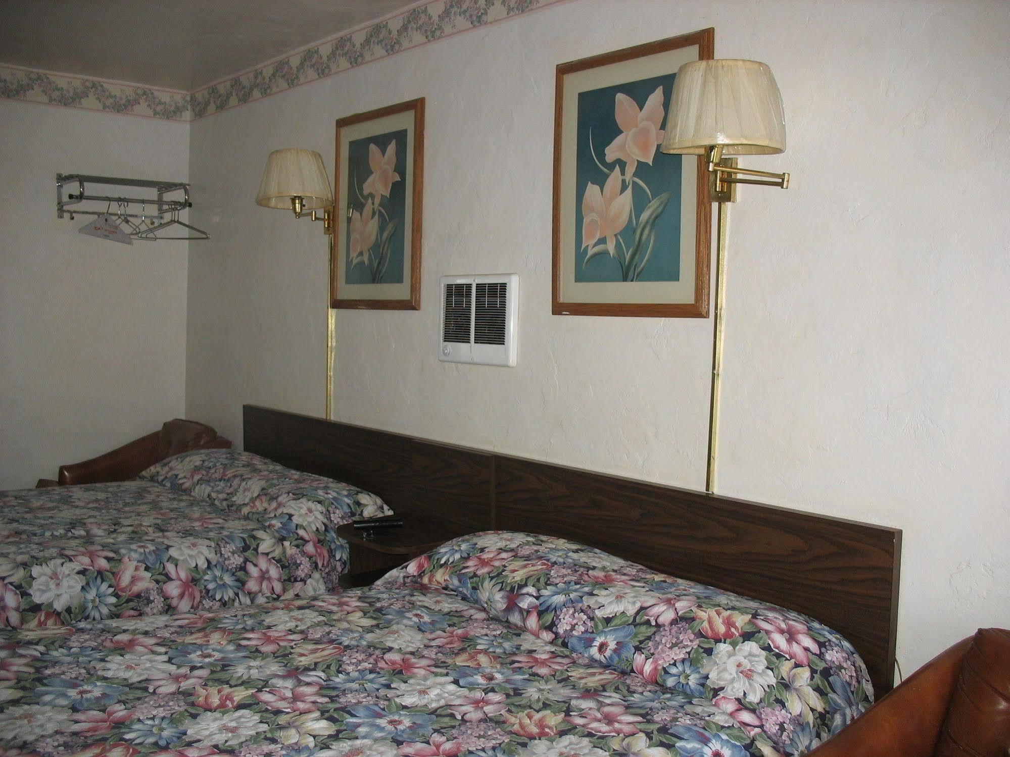 Travel Inn Roseburg Dış mekan fotoğraf